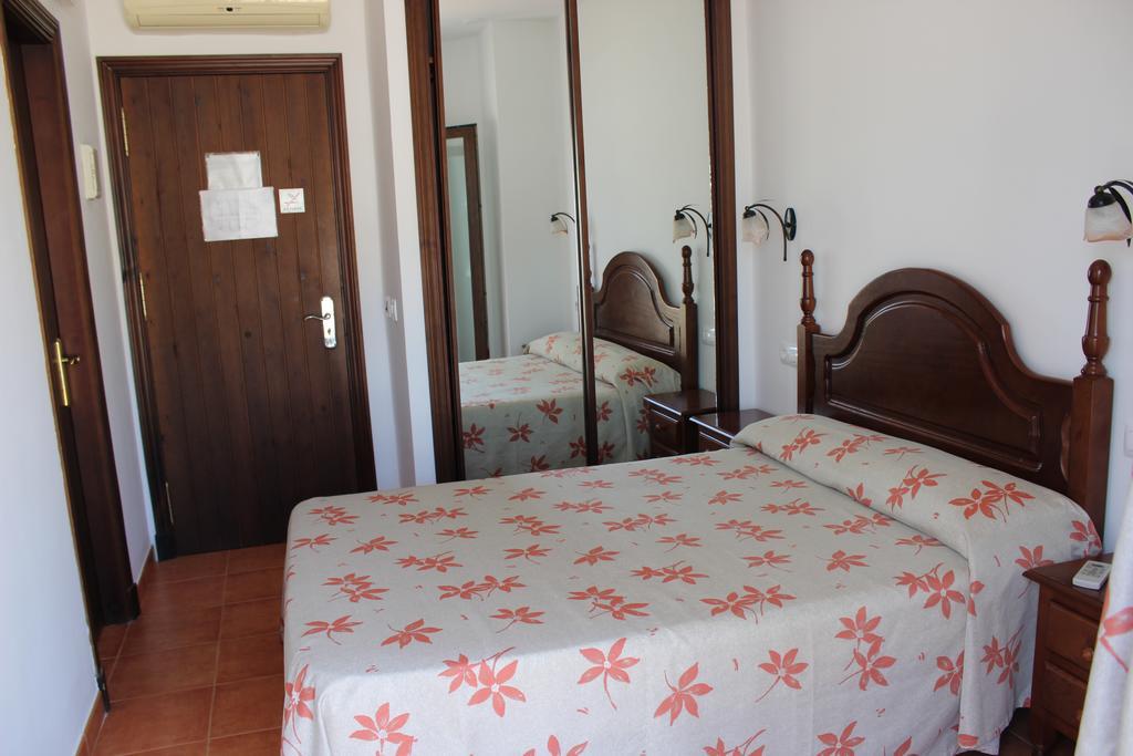 Hostal Jadraza 자하라드로아튠스 외부 사진
